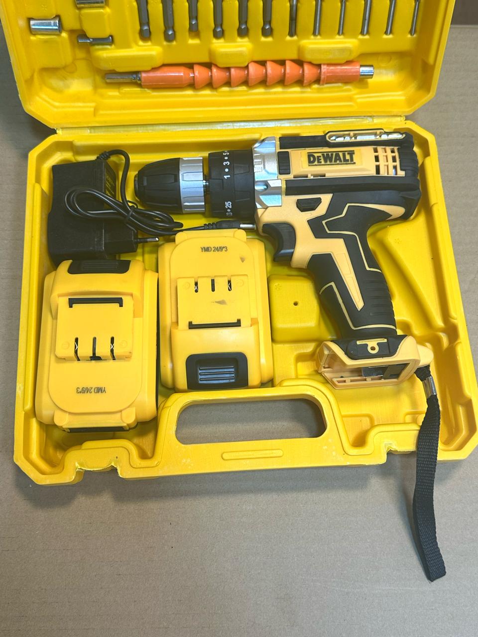 DeWalt Drill Machine With ToolKit Set