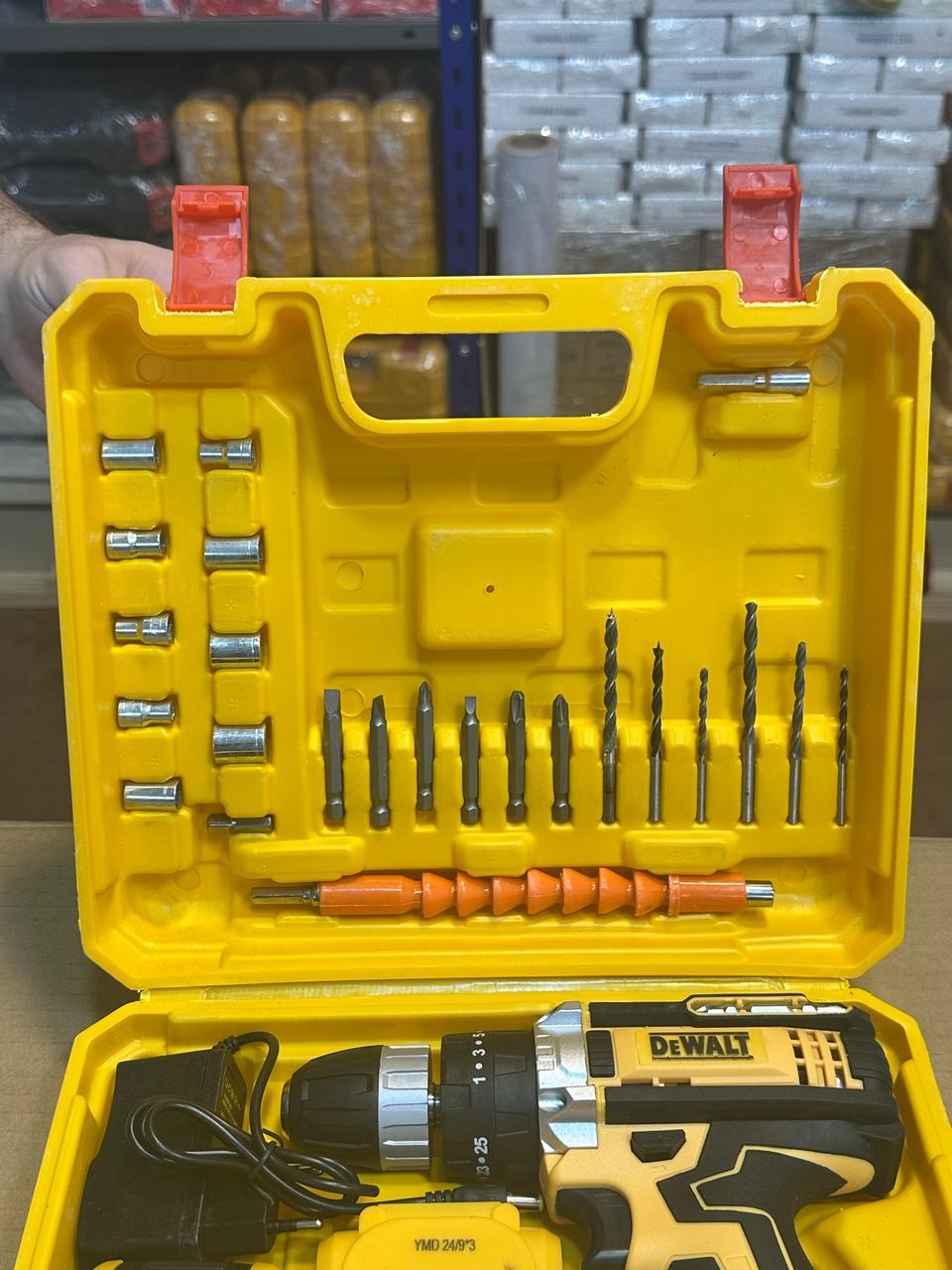 DeWalt Drill Machine With ToolKit Set