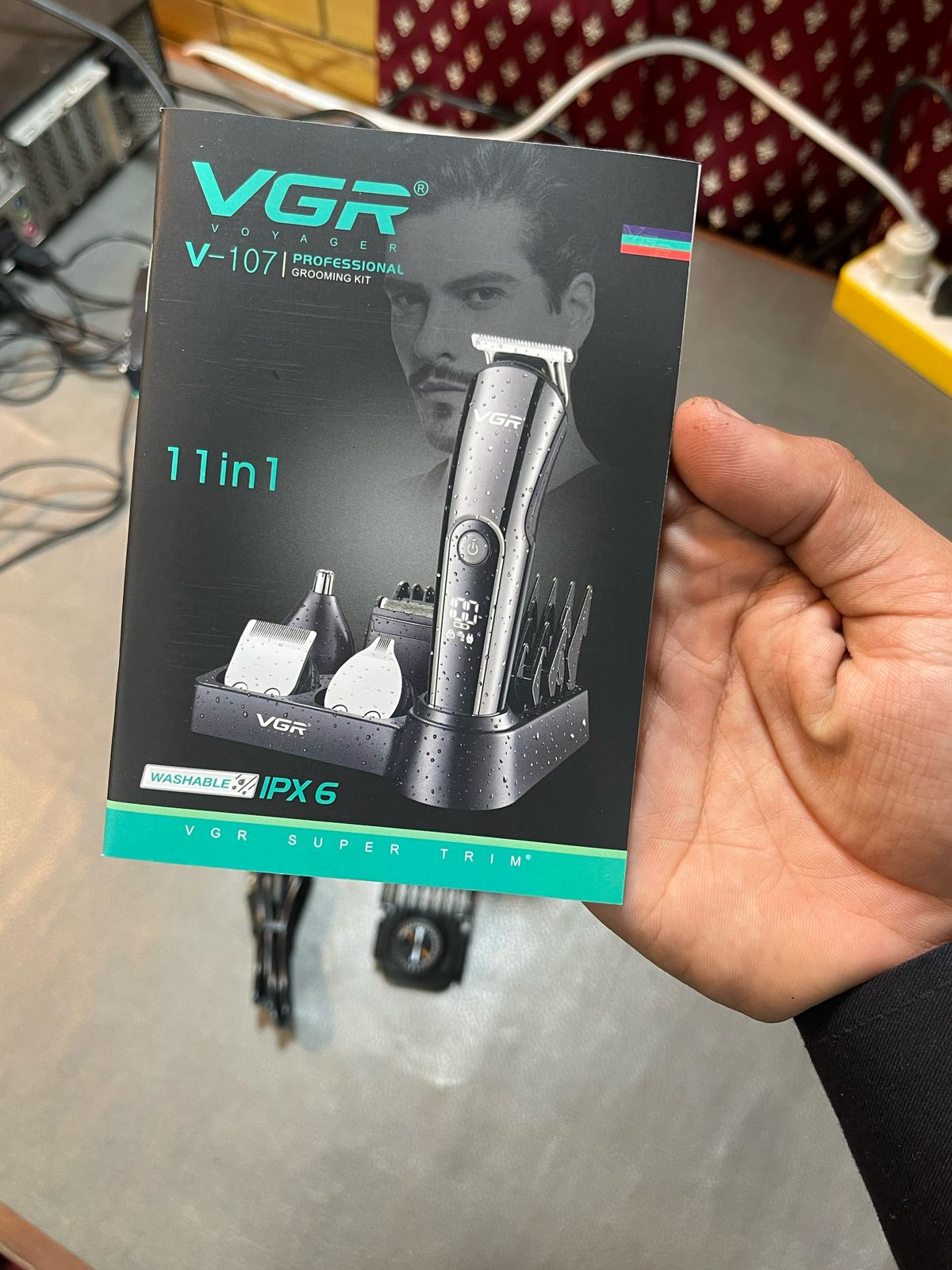 VGR Professional Gromming Kit 11 in 1 ( ALL IN ONE Purpose )