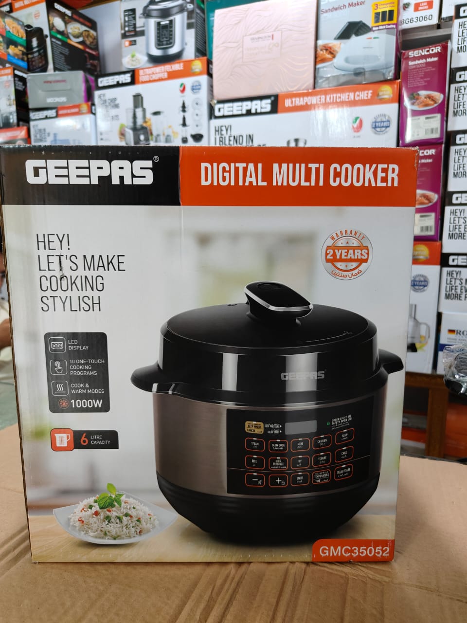GEEPAS Digital multi electric Pressure cooker 35052