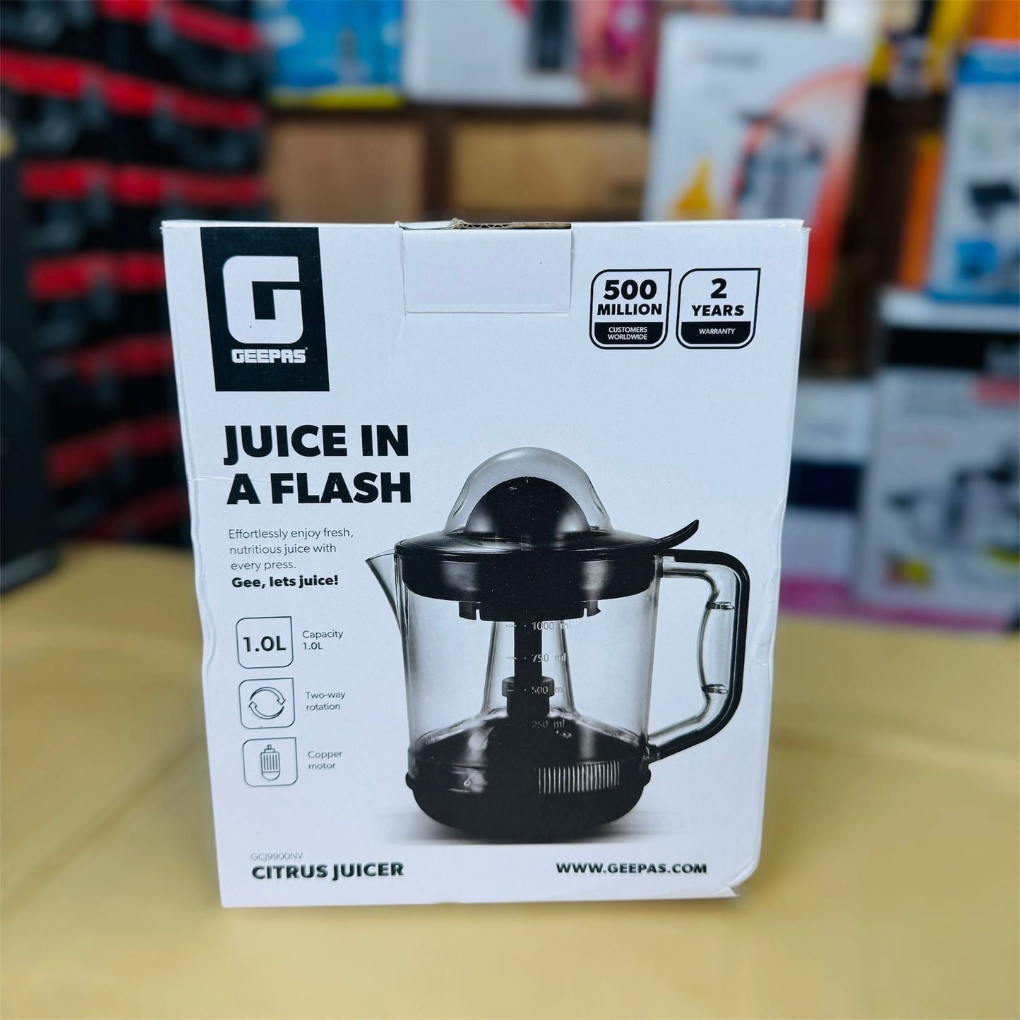 Geepas  Citrus Juicer  1.0L Large Capacity GCJ9900