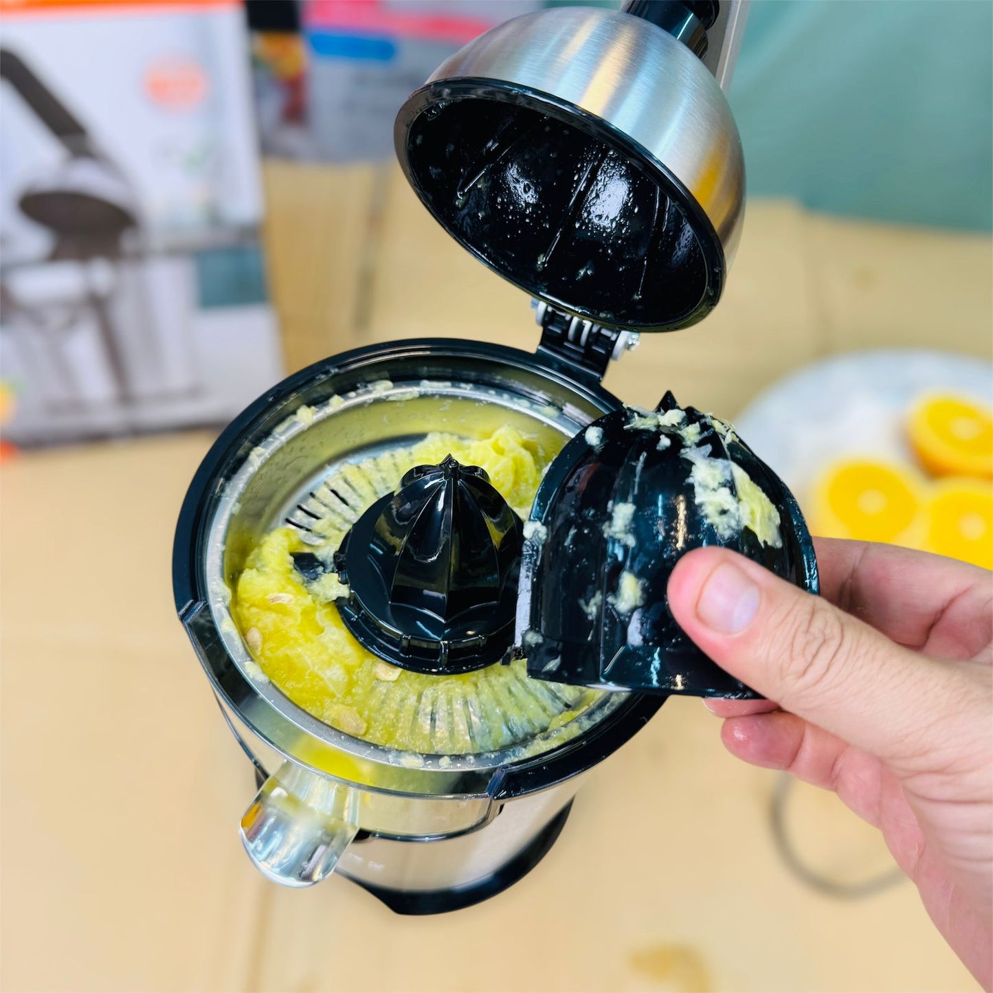 Geepas Stainless Steel Citrus Juicer