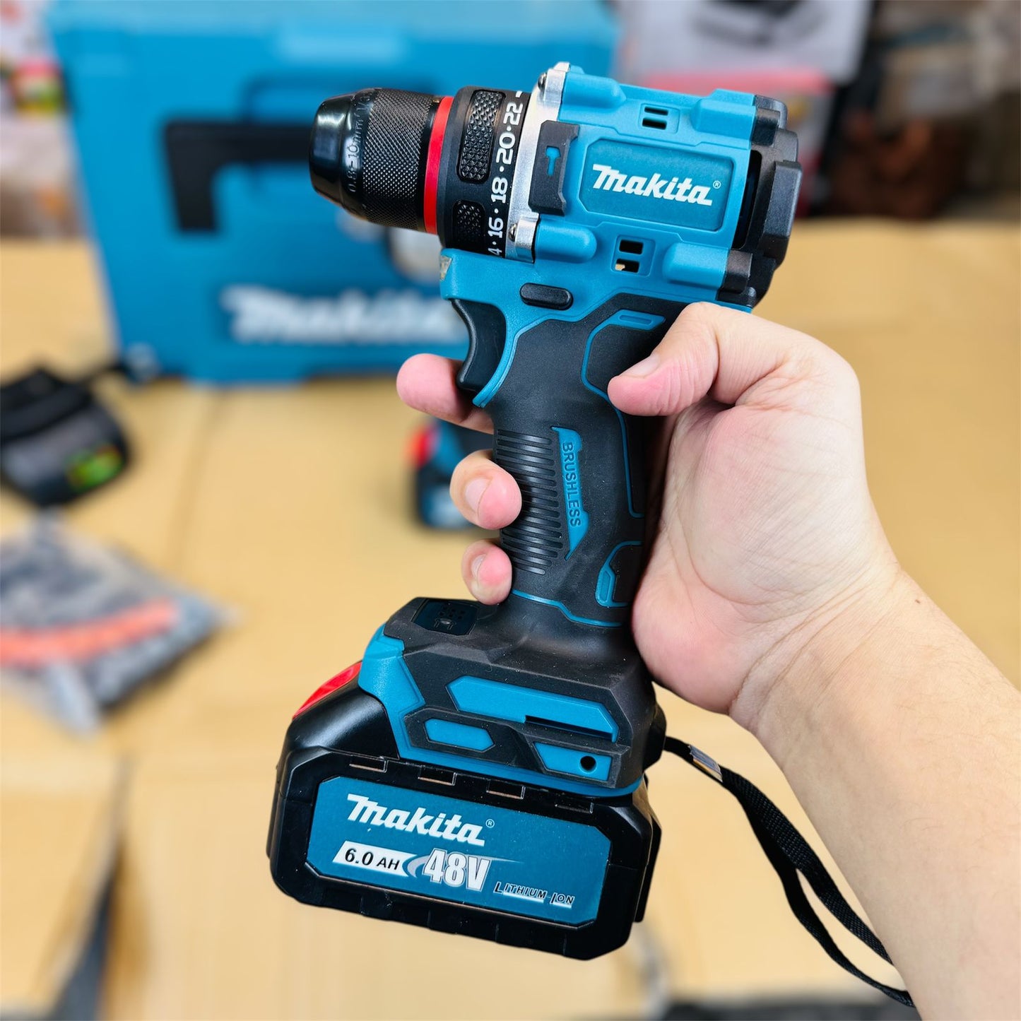 Makita 2 in 1 drill & impact 30 pcs tools set