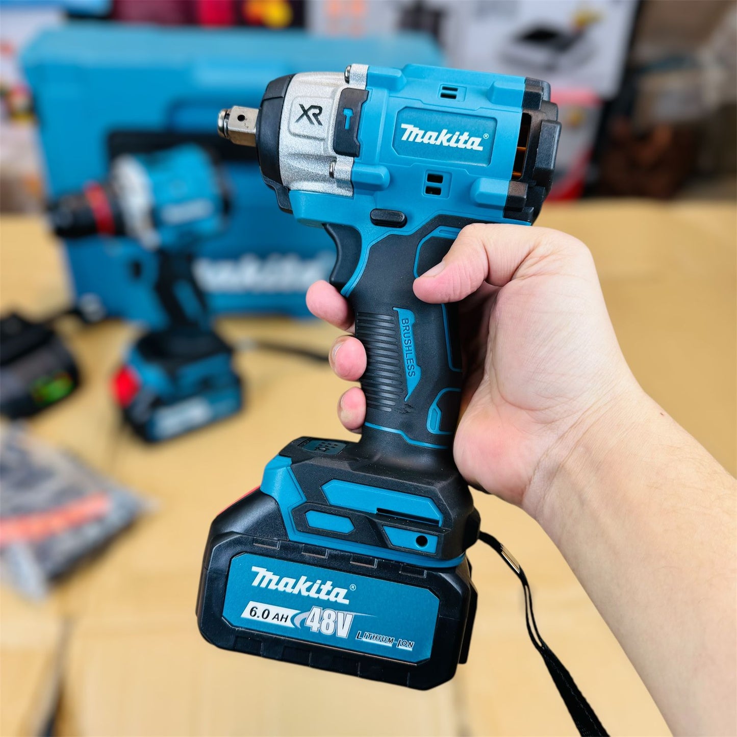 Makita 2 in 1 drill & impact 30 pcs tools set