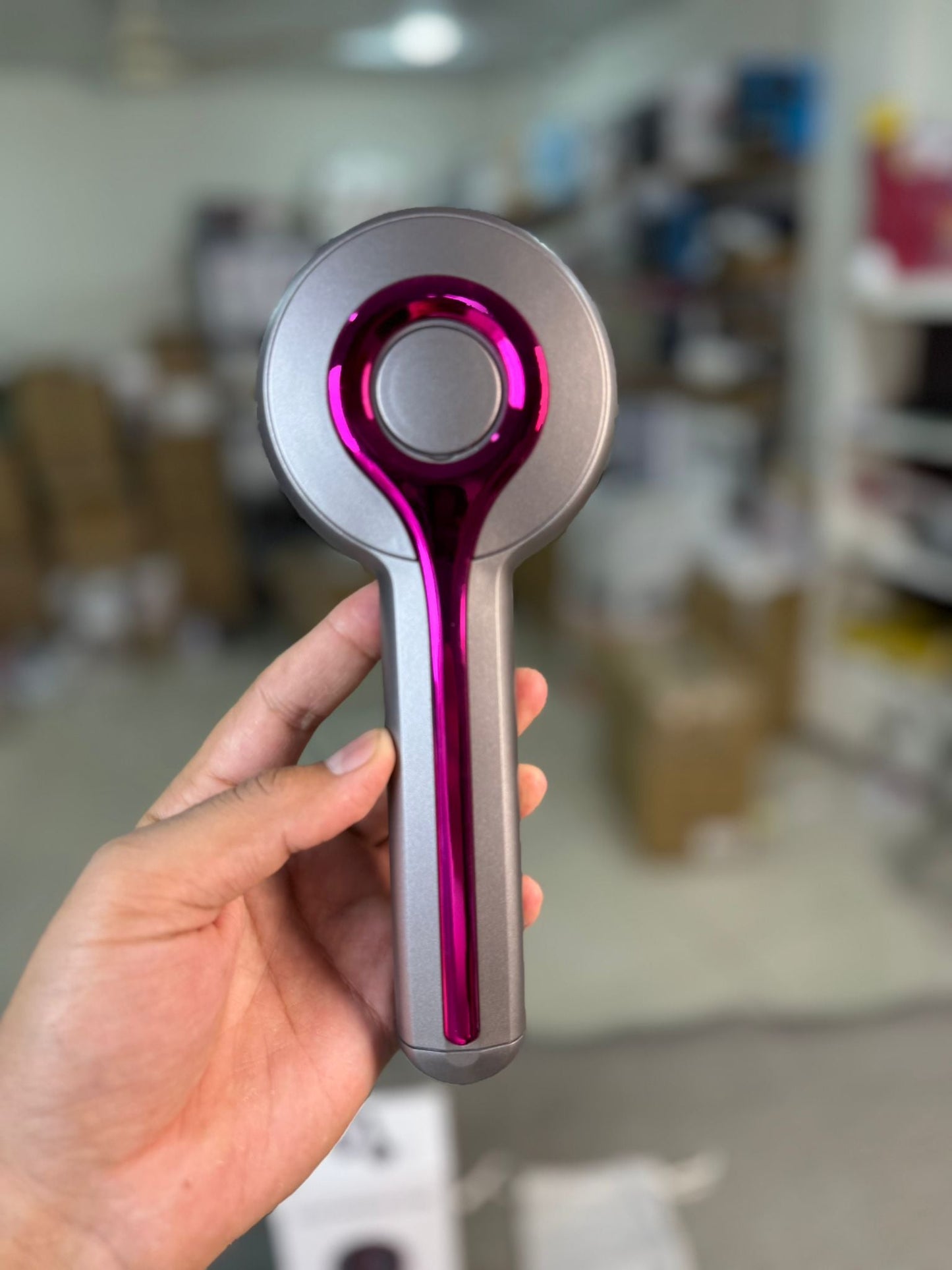 Scalp Massage Comb with Red Light Therapy – Hair Growth & Care