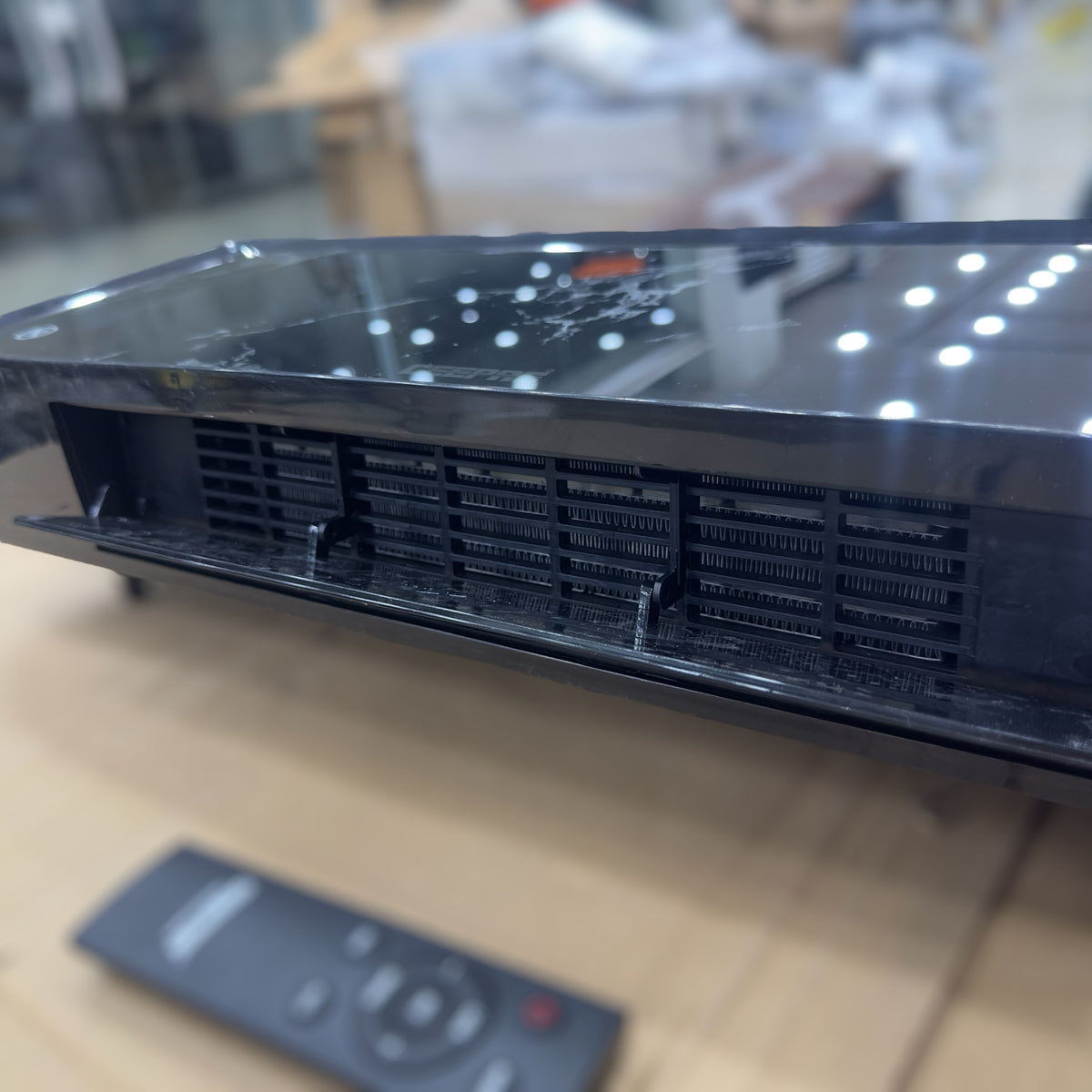 2 Geepas Thermopro Wifi PTC Ceramic Wall Heater 28588