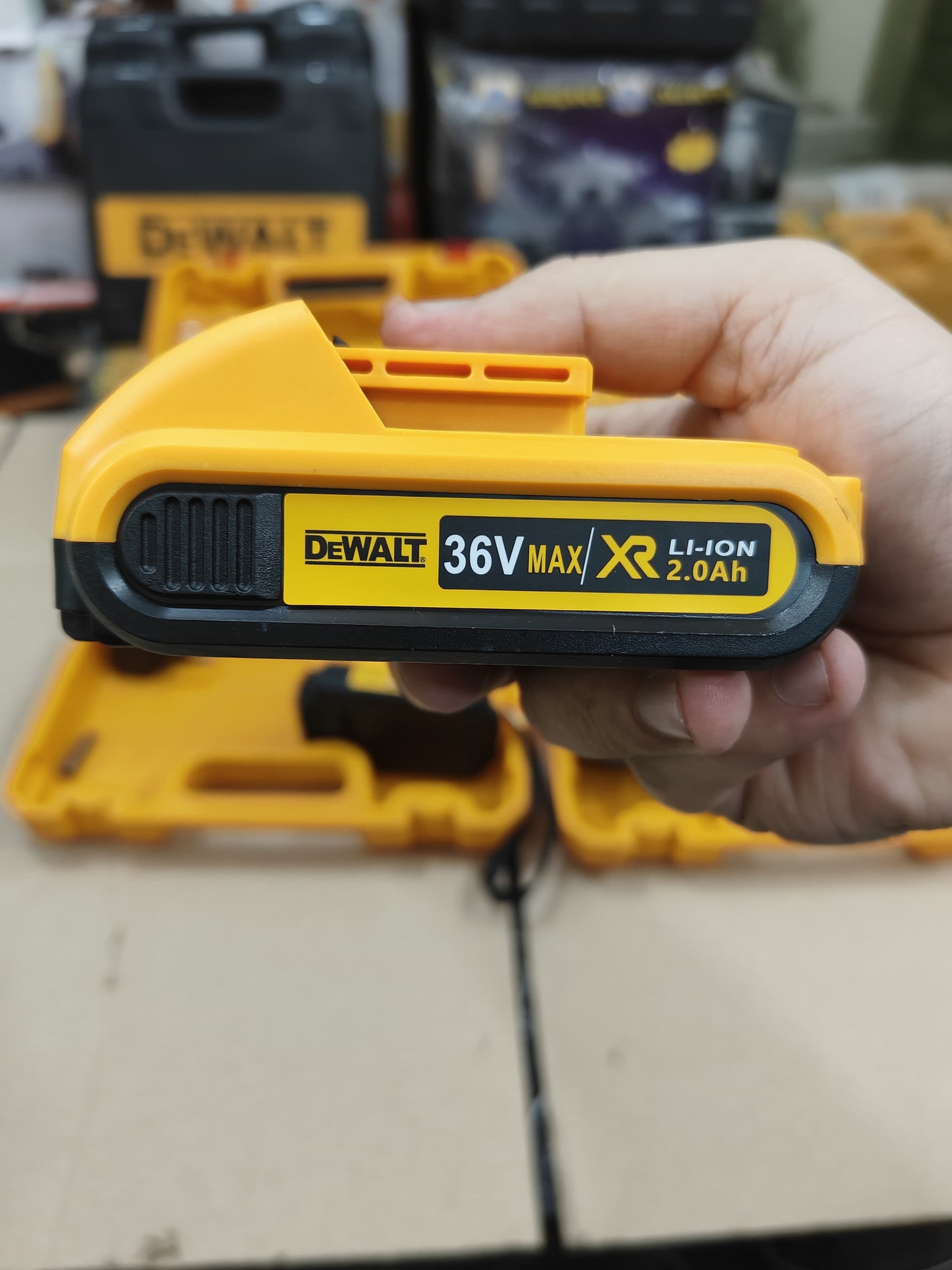 Lot imported DEWALT 36V Drill