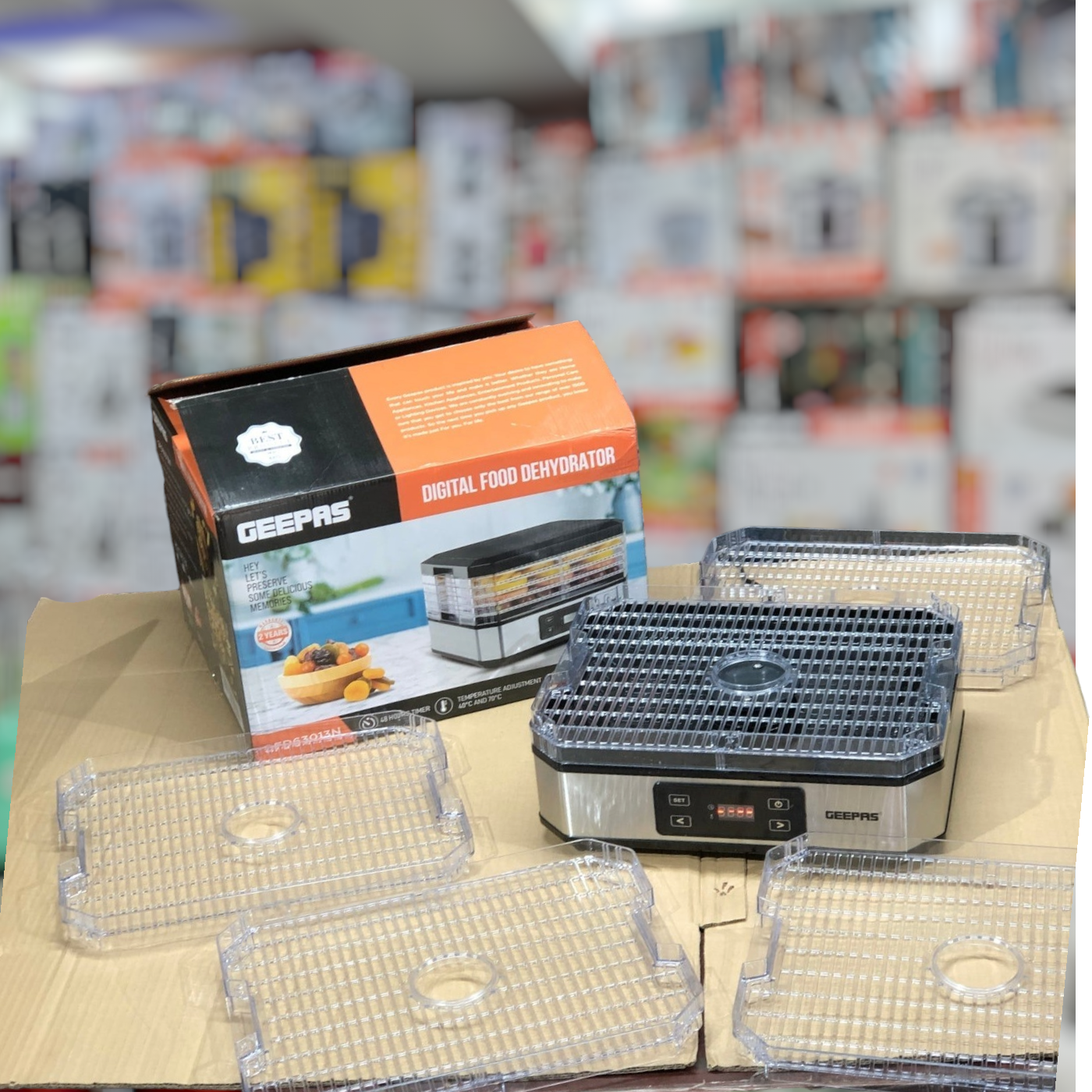 Geepas 5 Trays Dehydrater GFD63013N ( 2 year warranty)